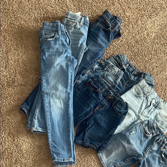 Assorted Denim Jeans Collection - Picture 2 of 3